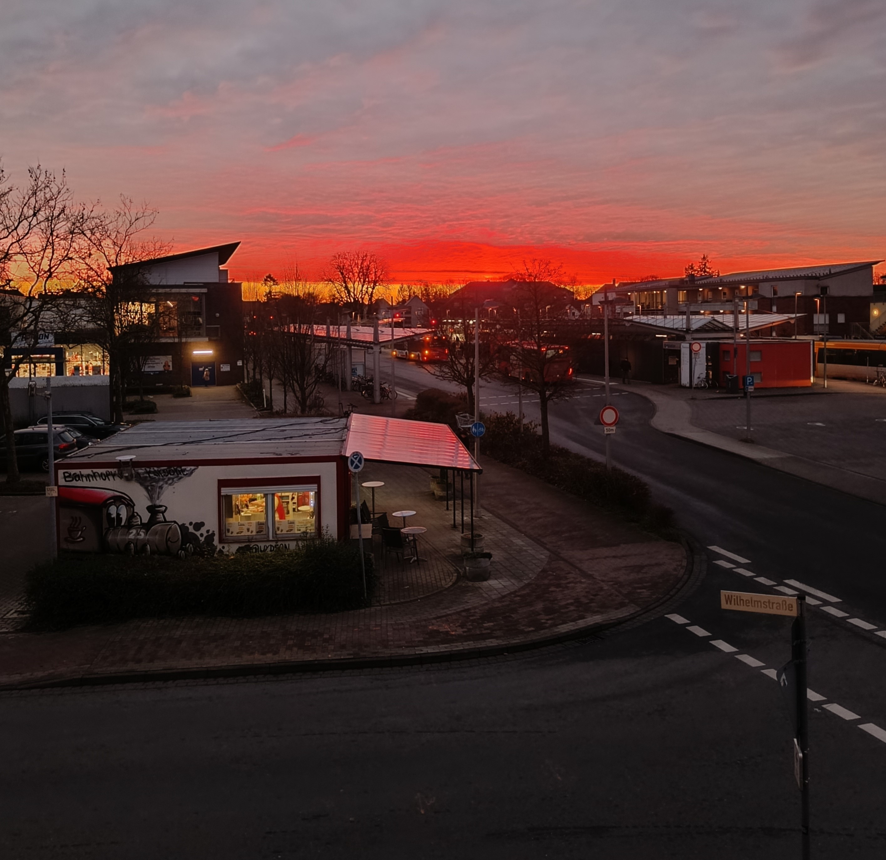 Auch im Bahnhofsumfeld werden Ma�nahmen geplant.